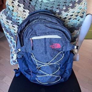 North face borealis backpack women’s
